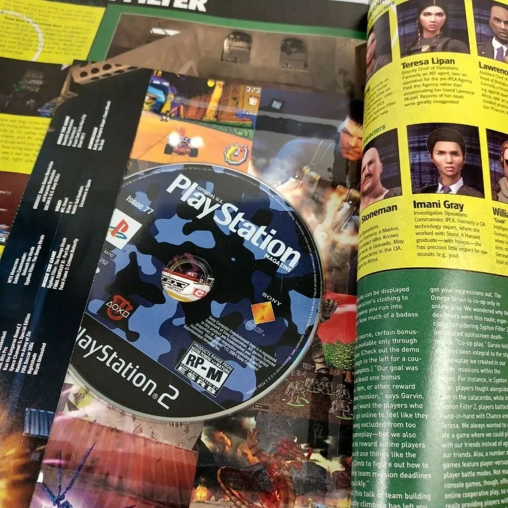 PlayStation Magazine Syphon Filter 04' Issue 77 INCLUDES DEMO DISC *MINOR WEAR